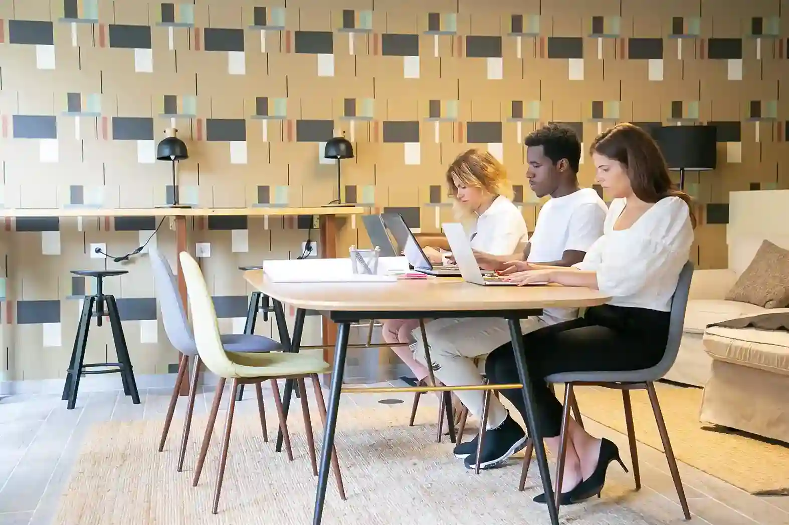 Perbandingan Biaya Coworking Space di Jakarta 2025 Berdasarkan Lokasi dan Fasilitas
