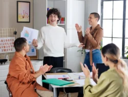 Skill Komunikasi yang Wajib Dimiliki untuk Sukses di Dunia Kerja Digital
